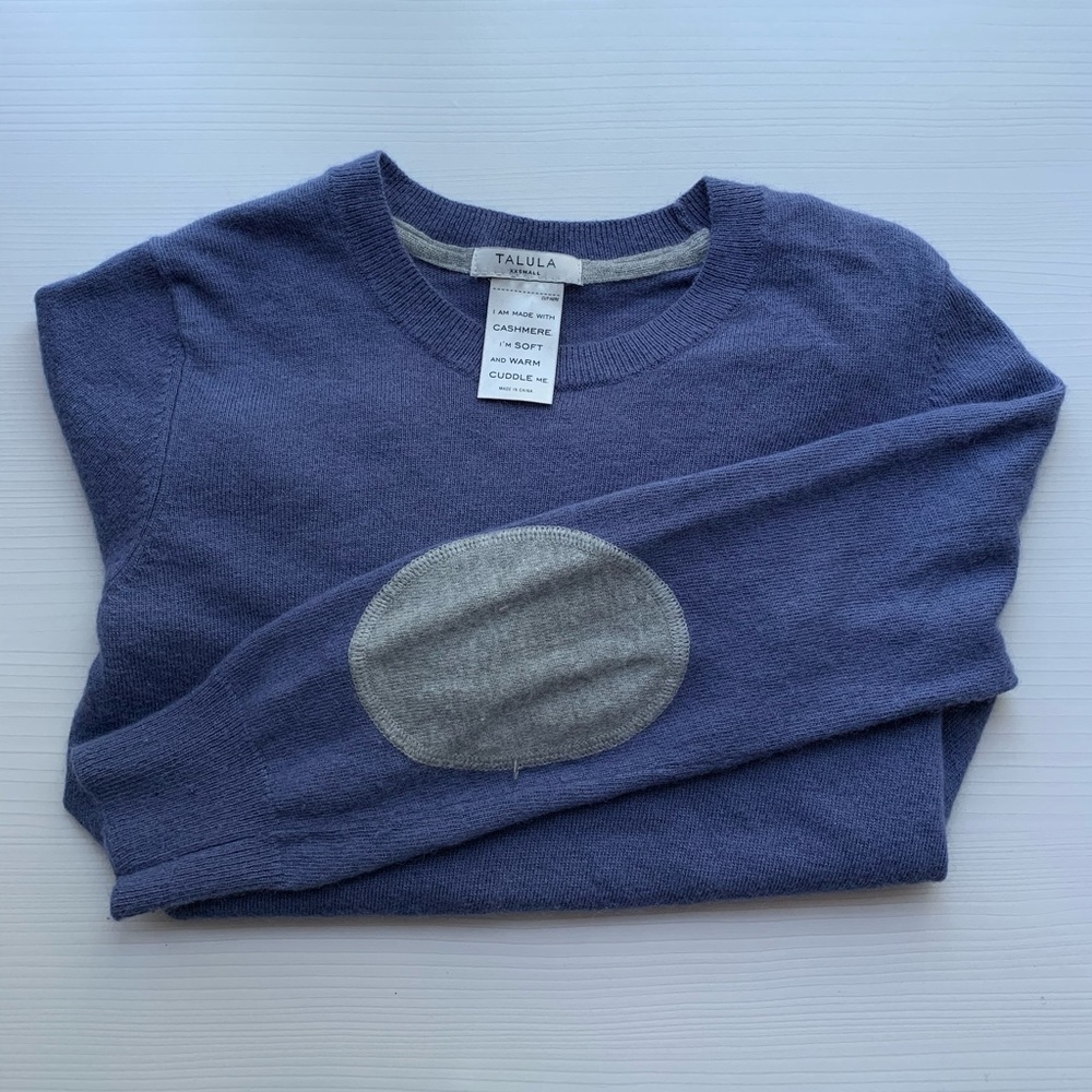 Aritzia Talula cashmere sweater